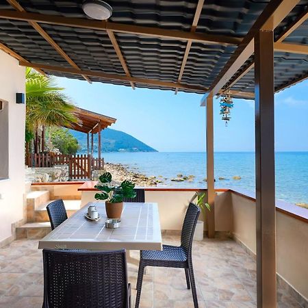 فيلا To Kyma - Seafront House Skála Kallirákhis المظهر الخارجي الصورة
