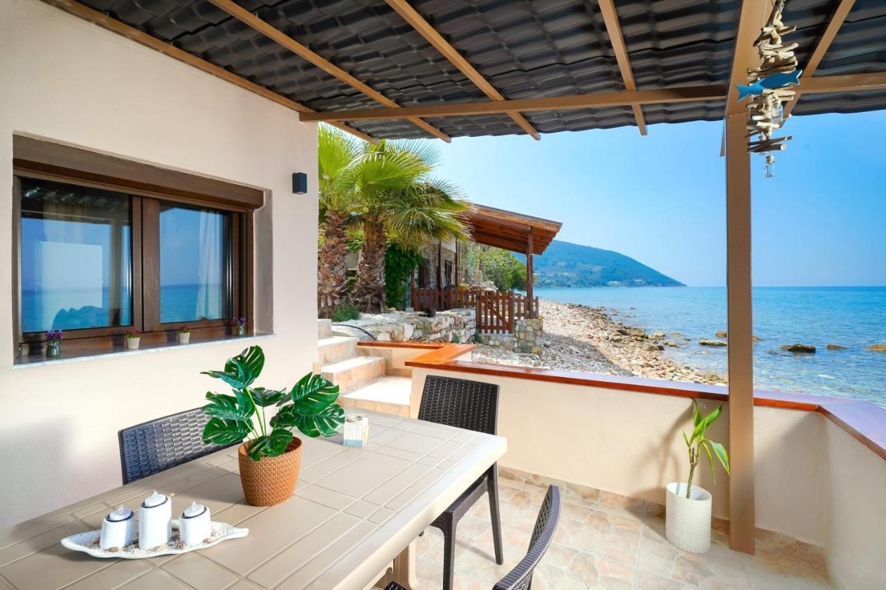 فيلا To Kyma - Seafront House Skála Kallirákhis المظهر الخارجي الصورة